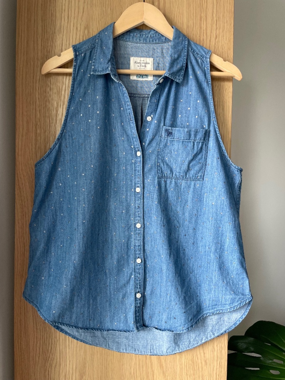 Abercrombie Button Up Shirt - Size M